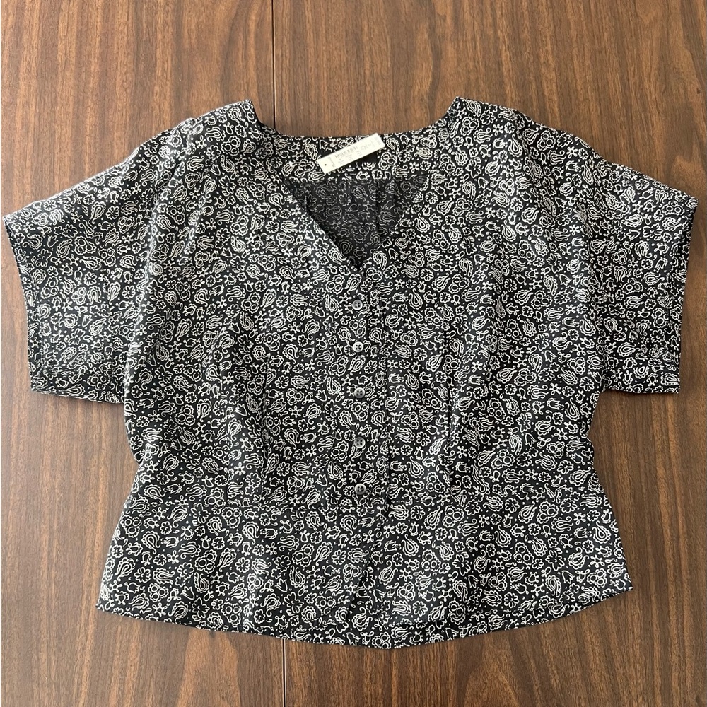 Madewell Black and White Floral Pleated Top